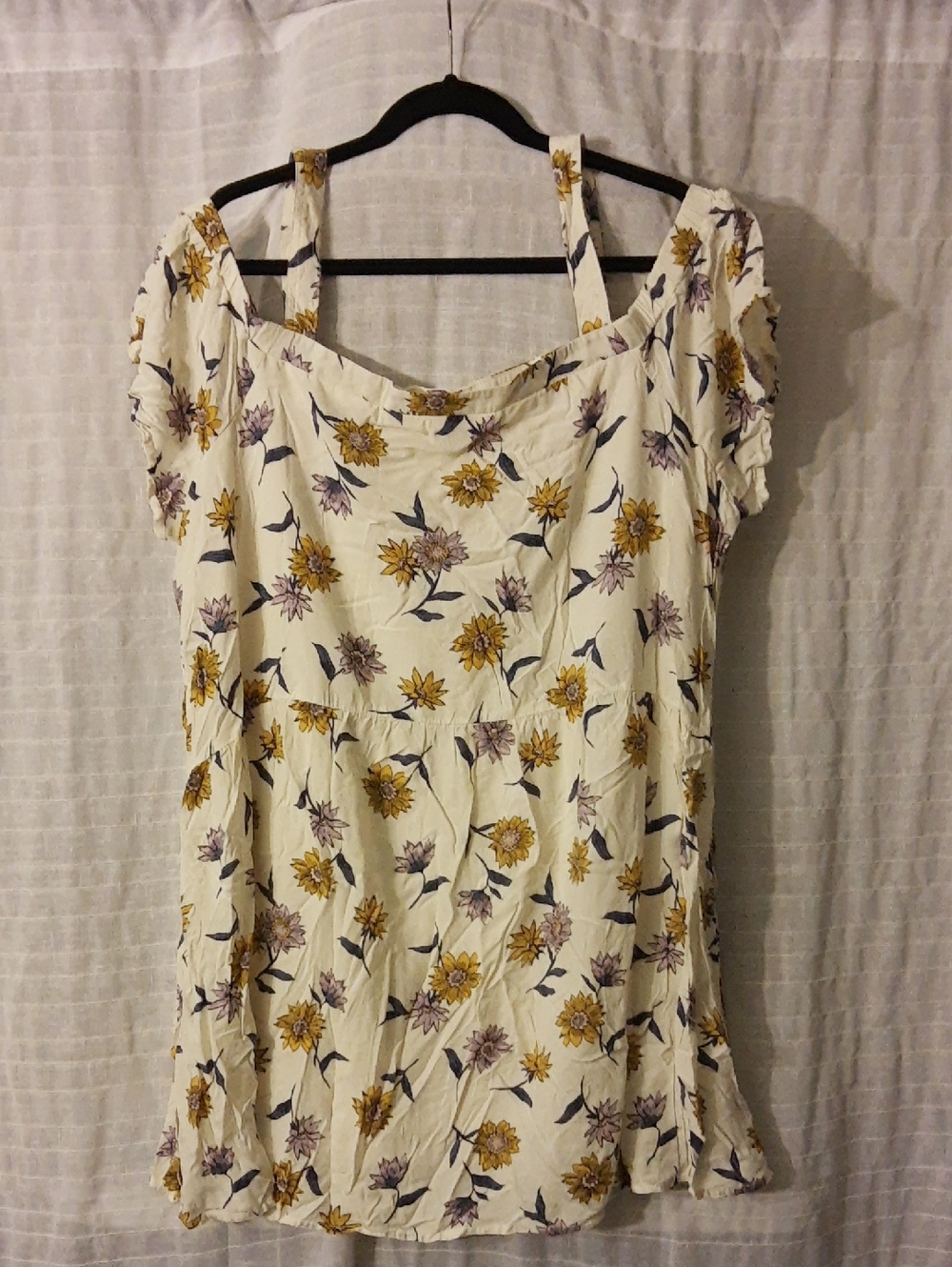 Old Navy Cream Floral Square-Neck Cami Dress with Straps